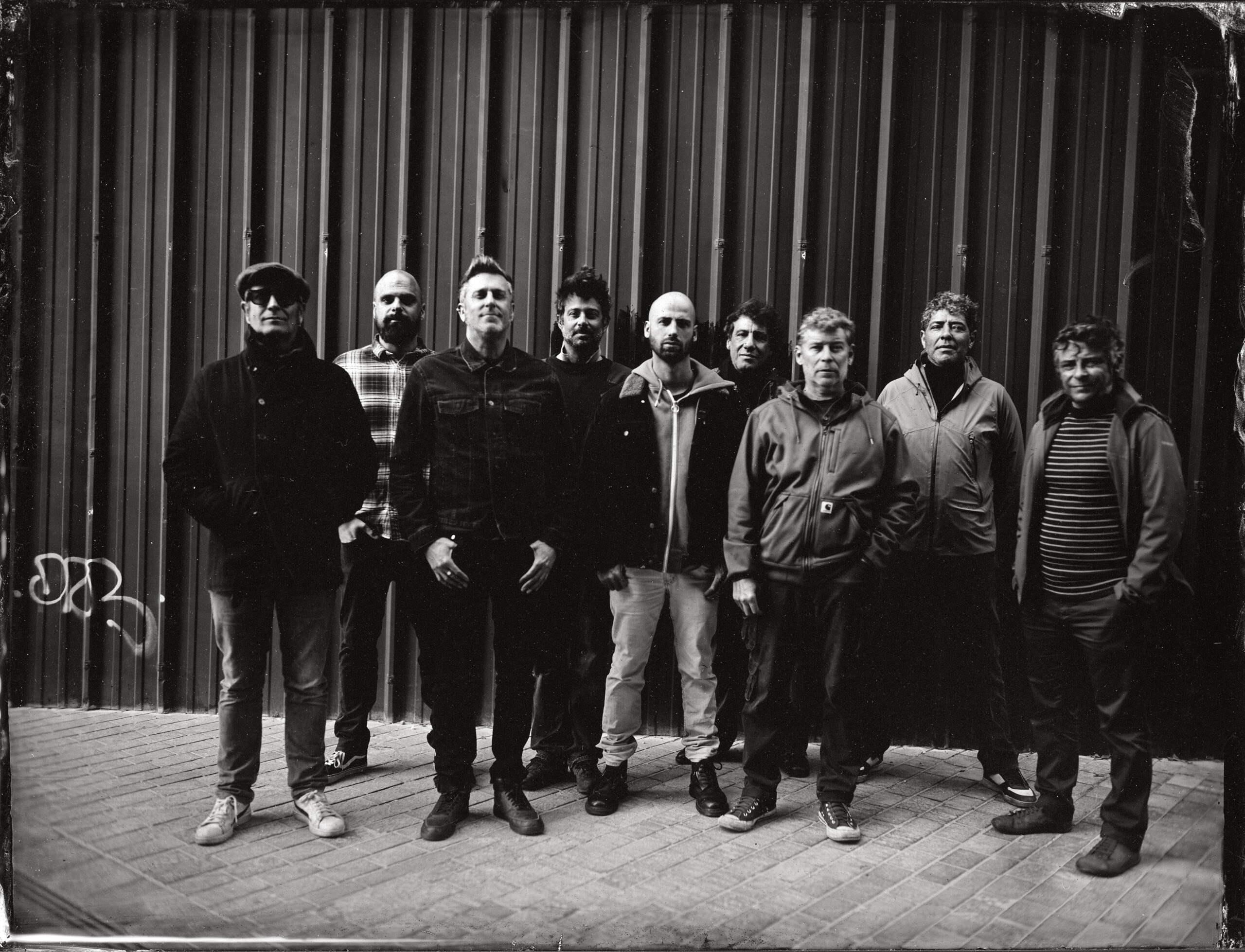 LES HURLEMENTS D'LÉO + JEPH • La Souris Verte la souris verte agenda photo presse 6 hurlements dleo c pierre wetzel 1 497