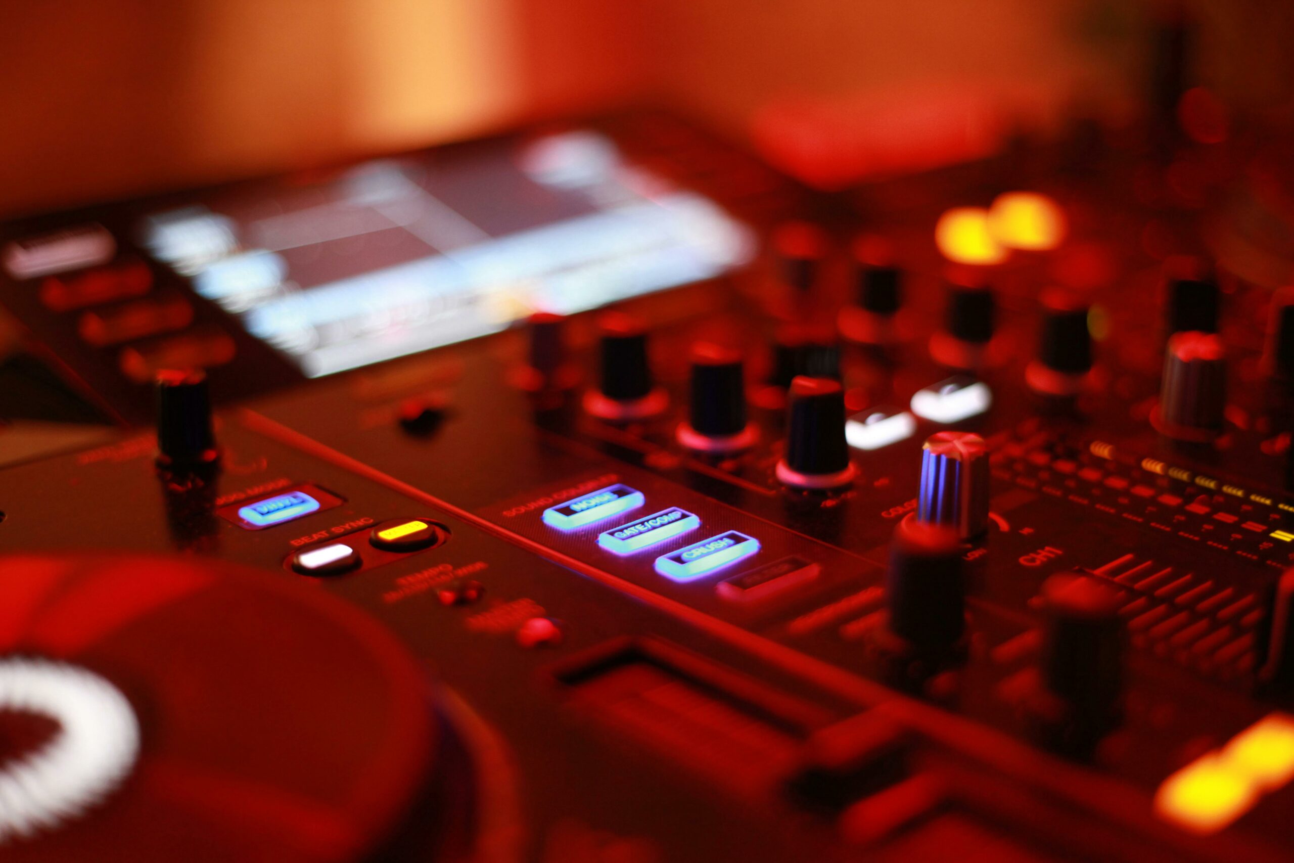 Atelier DJing en mixité choisie • La Souris Verte la souris verte agenda pexels paggiarofrancesco 2209315 579